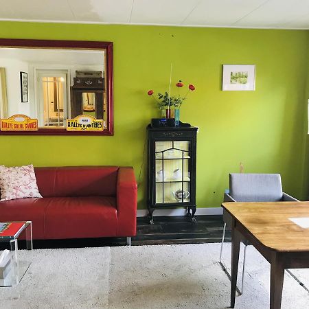 De Fryske Wyn Bed & Breakfast Ferwerd ภายนอก รูปภาพ